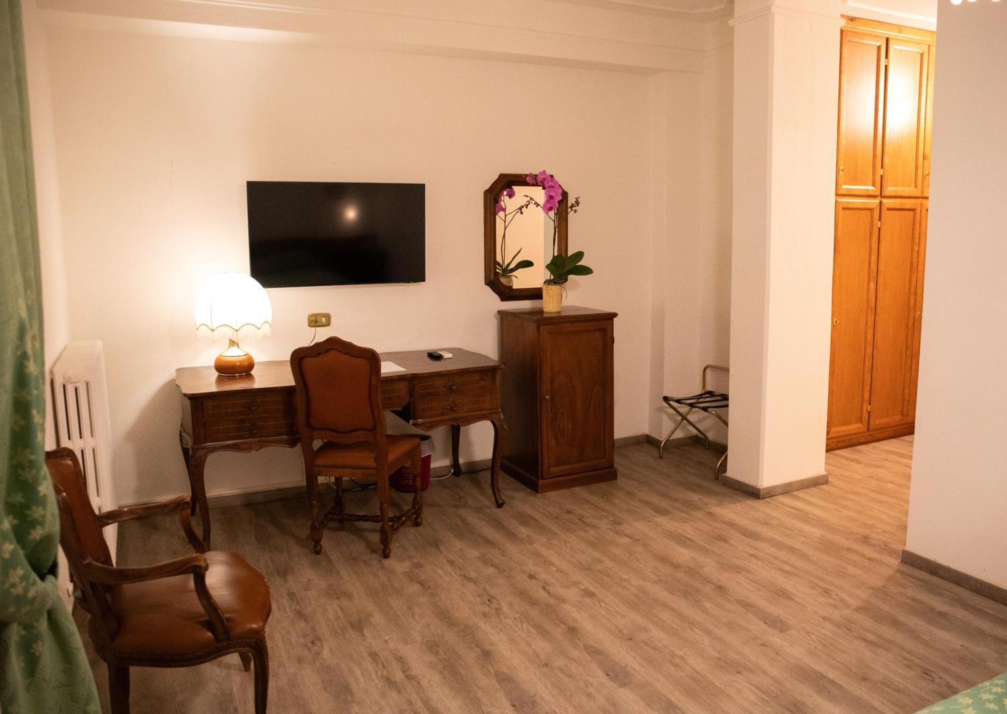 Città di Castello Hotel Park Ge.Al. מראה חיצוני תמונה